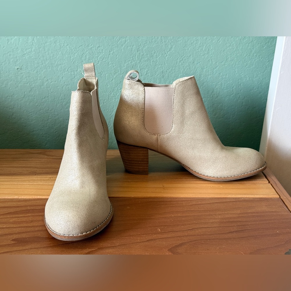 Dolce Vita Bellissima Matte Gold Leather Ankle Boots Women’s 7.5 New